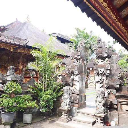 Sarwi Homestay 우붓 외부 사진